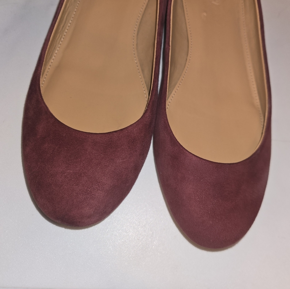 J. Crew Dark Red Suede Feel Low Heel Round Toe Flats Size 7 - Picture 7 of 8